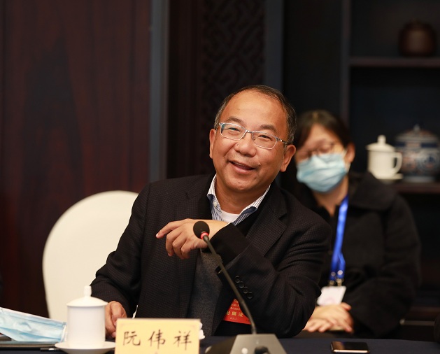 1716251649447268Wgao.jpg 绍兴市第八届人大第六次会议发言照片.jpg
